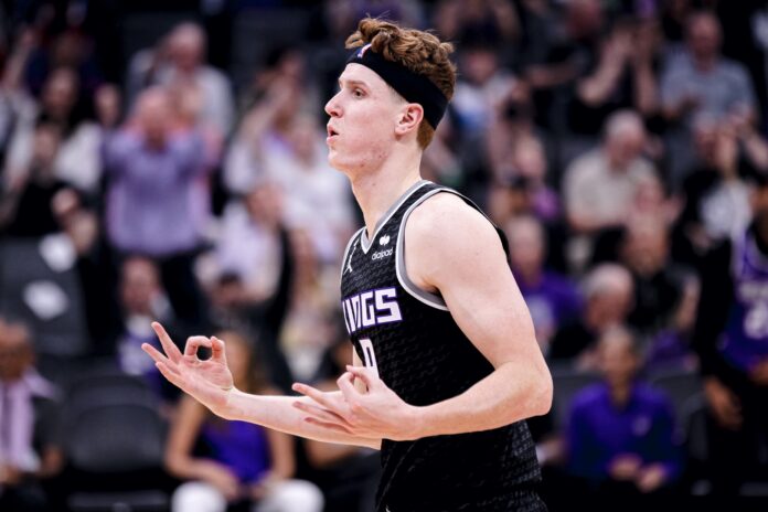 Who is Kevin Huerter? Kevin Huerter wife